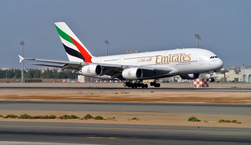 الإمارات تُعلّق رحلاتها الجوية من وإلى السعودية