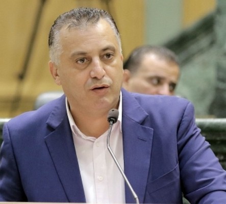 "فلسطين النيابية" تُؤكّد وقوفها مع مطالب العاملين لدى "الأونروا"