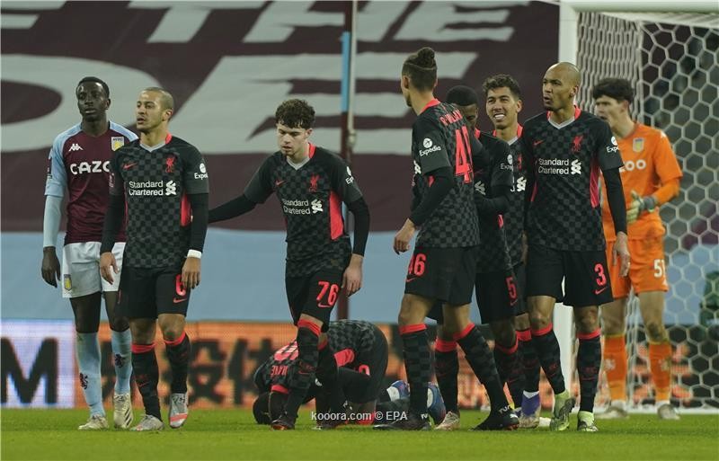 بالصور : ليقربول يسحق شباب استونفيلا برباعية