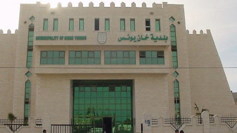 بلدية خانيونس: نجتهد في إيصال نسبة صرف الراتب إلى 50%