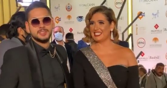 بالفيديو: هنا شيحة تستقبل 2021 مع محمود شاهين