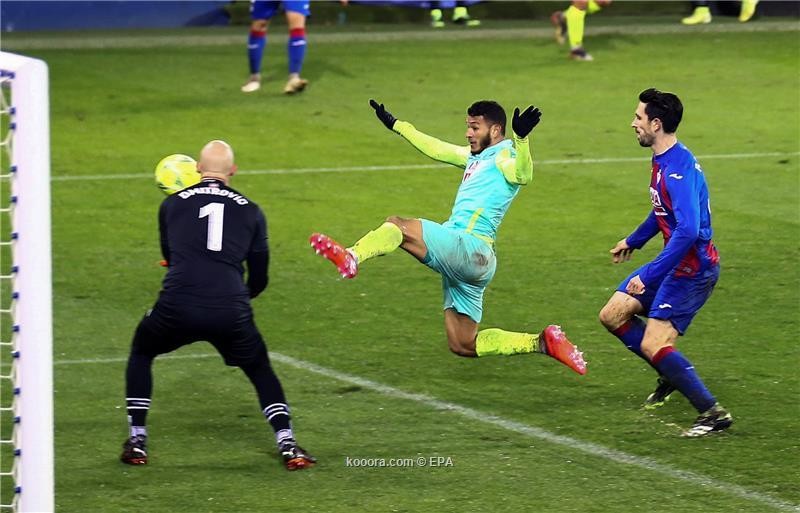 بالصور : إيبار يعود لسكة الانتصارات.. وسوسييداد يتعادل مع أوساسونا