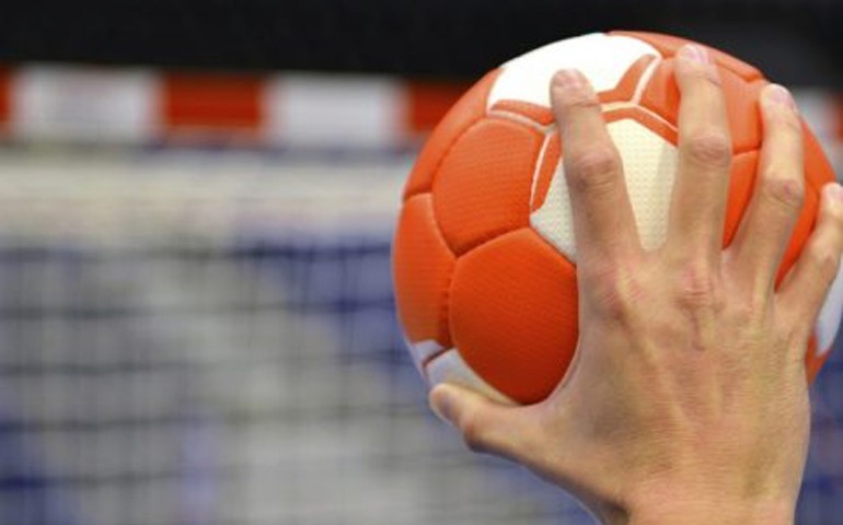 مشاهدة مباراة الجزائر أمام المغرب في بطولة كرة اليد 2021