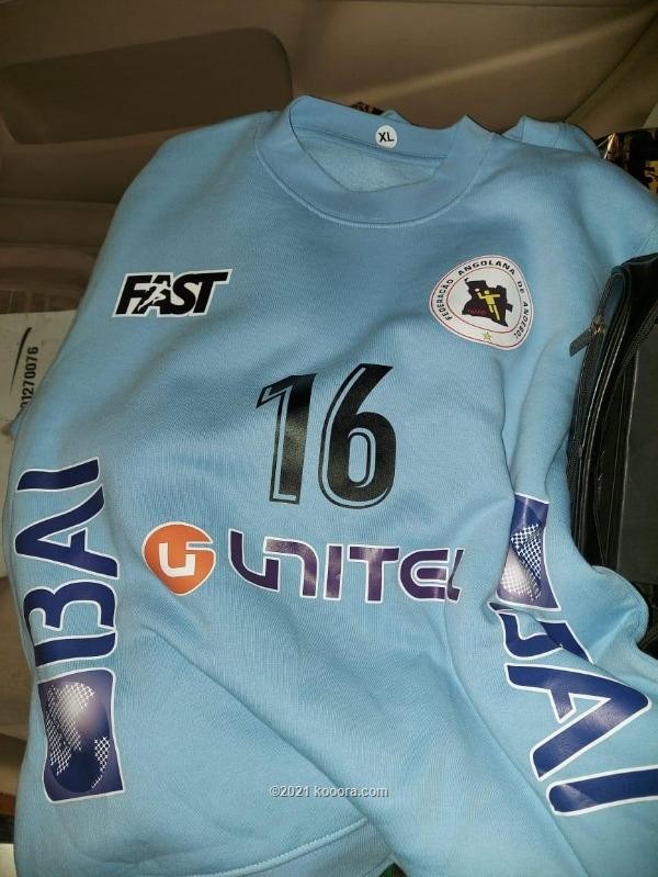 بالصور.. "جدعنة" مصري تنقذ منتخب أنجولا لكرة اليد