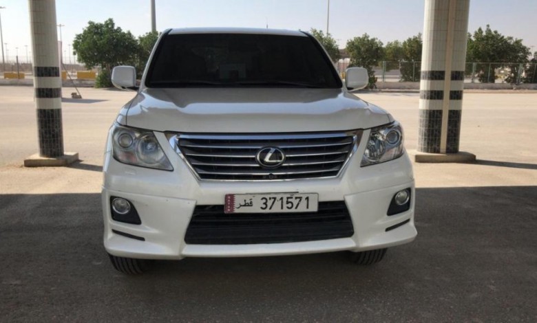 دخول أول سيارة قطرية للسعودية عبر منفذ سلوى البري