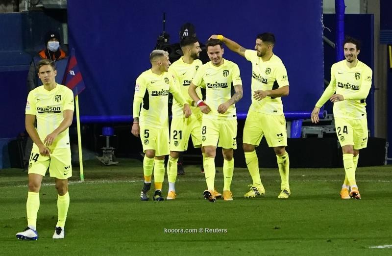 بالصور: سواريز ينقذ أتلتيكو من كمين إيبار