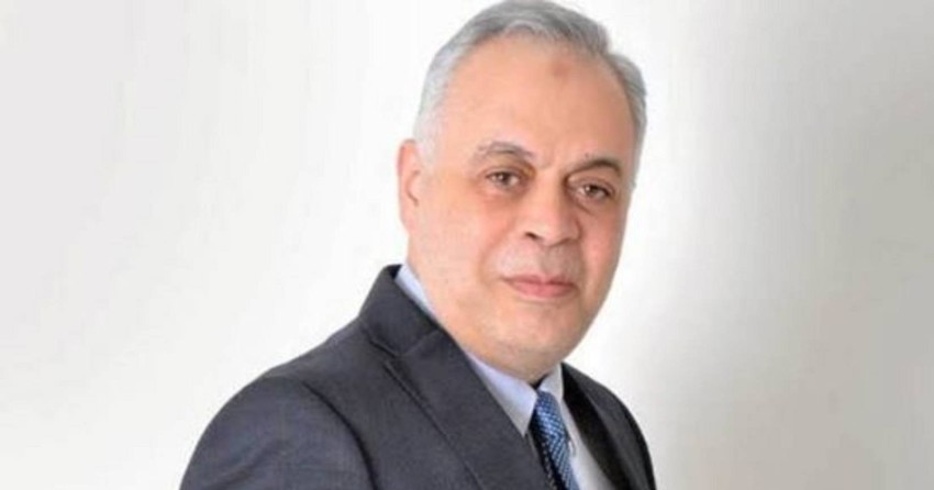 أشرف زكي يتدخل في قضية الممثل السكران وما قاله حاسم