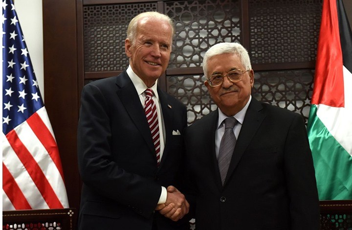 قناة عربية تكشف عن عودة العلاقات الفلسطينية الأمريكية في عهد بايدن