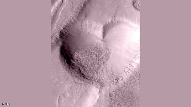 شاهدوا | الكوكب الأحمر احتفل بـ"عيد الحب" منذ عقود