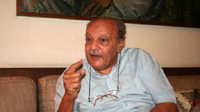 وفاة المستشار المصري طارق البشري جراء إصابته بـ"كورونا"