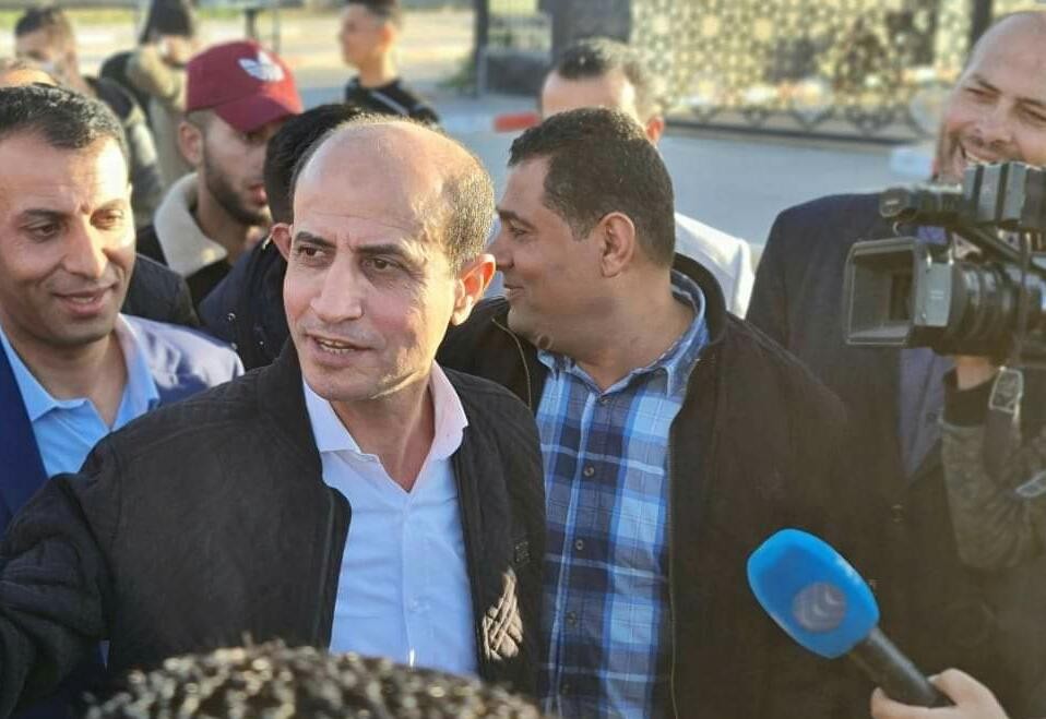 عقب عودة عبد الحكيم عوض