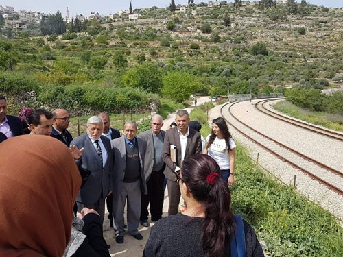 غانم يطالب بتخصيص جزء من أراضي فلسطين لبلدية قرية بتير