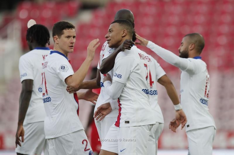 بالصور : بنصف قوته.. سان جيرمان يدك ديجون برباعية