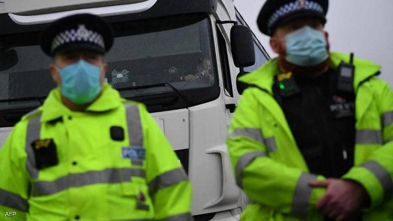 بريطانيا |مطلوب أمنيا يسلّم نفسه للشرطة طوعا.. والسبب "غريب"