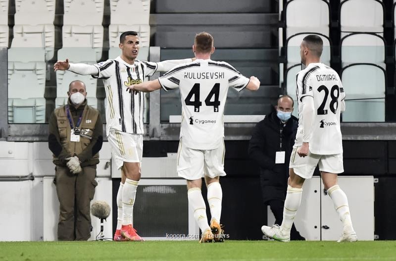 بالصور : رونالدو يقود يوفنتوس للفوز على كروتوني بثلاثية نظيفة