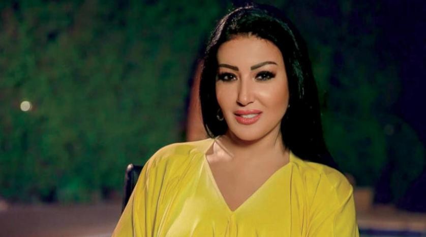 بالفيديو | رقص الفنانة المصرية "سمية الخشاب" على مهرجان "انتي معلمة"