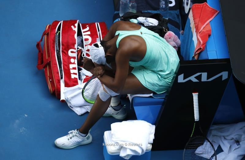 بالصور : فينوس تغادر أستراليا المفتوحة وسط الآلام والتصفيق