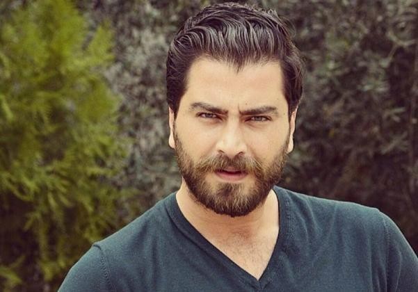 شاهدوا : الممثل السوري "معتصم النهار" بأحدث إطلالة له