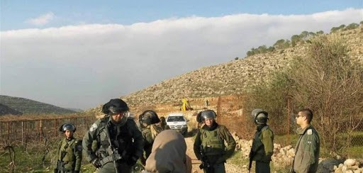 الاحتلال يفرض غرامة مالية على مواطن من طوباس مقابل الإفراج عن جرافته
