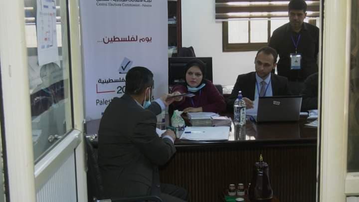 لجنة الانتخابات بغزّة: من المبكر الحديث عن أعداد القوائم التي ترشحت حتى اللحظة