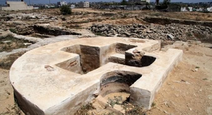 اكتشاف 3 قبور أثرية تعود للعهد البيزنطي في موقع القديس هيلاريون وسط غزة