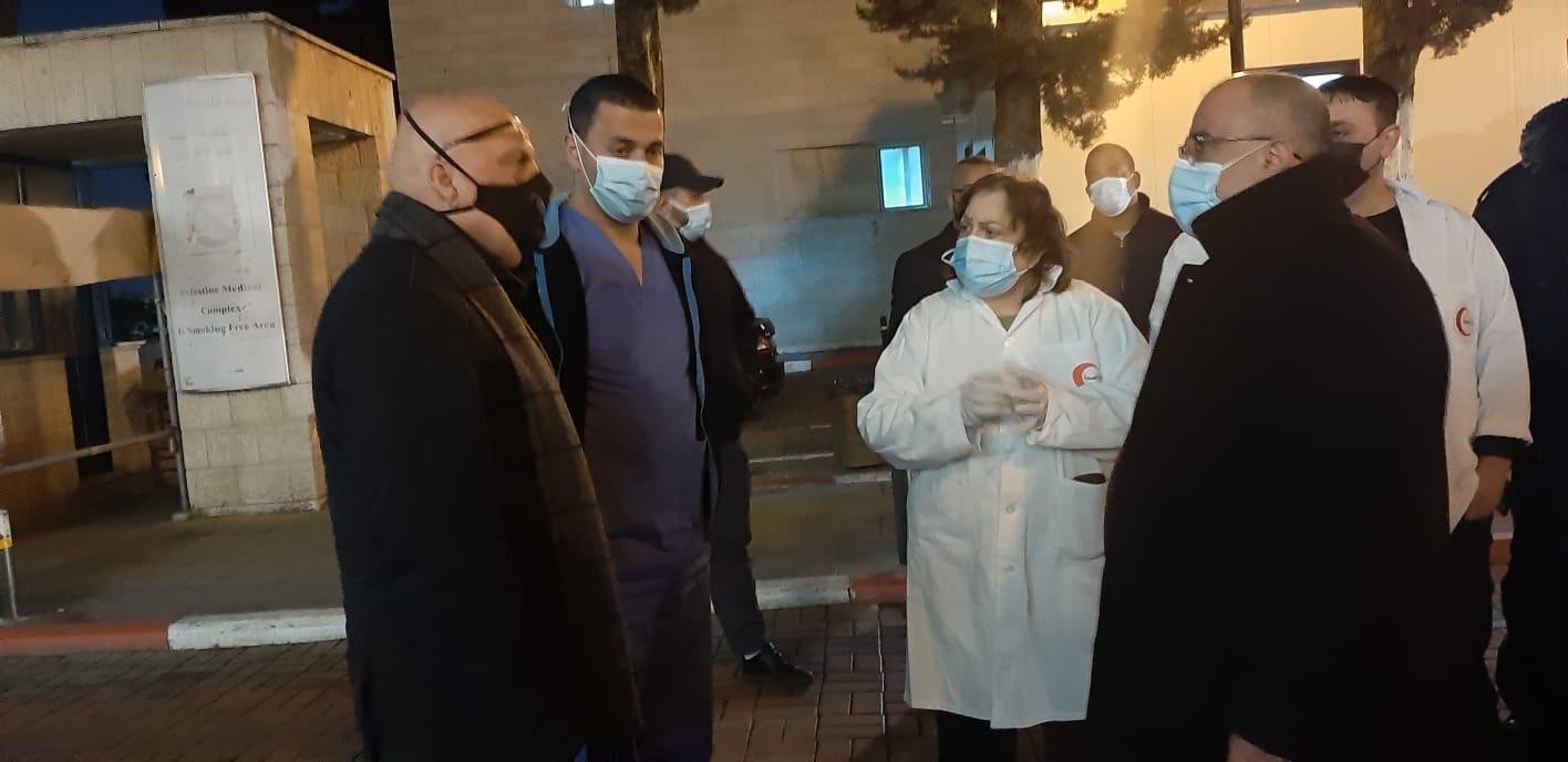 وزيرة الصحة تنفذ جولة بأقسام الطوارئ وكورونا في مجمع فلسطين الطبي