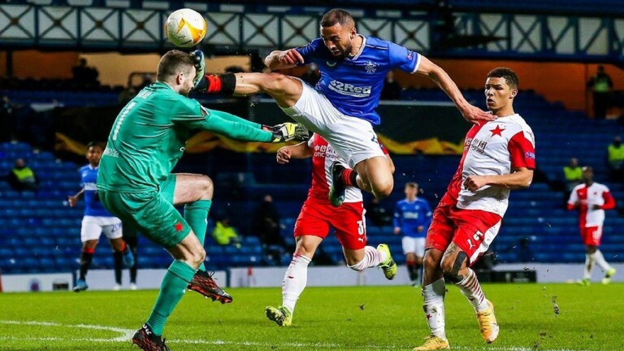 شاهد: حقيقة وفاة حارس سلافيا براغ خلال مباراة مع رينجرز