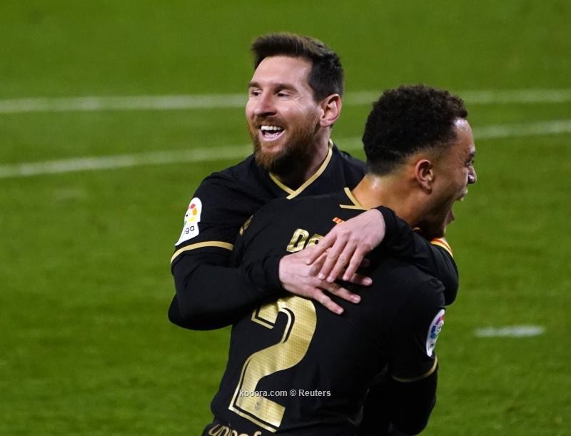 بالصور : برشلونة يسحق ريال سوسيداد بسداسية في بيته