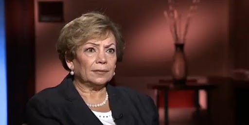 يجري تدقيق الكشوفات