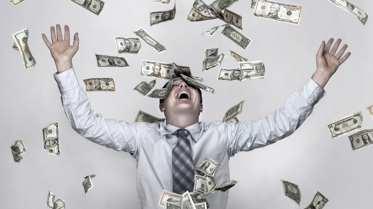 كشف حقيقة ارتباط المال بـ"السعادة" التحليل الأكثر شمولا في العالم حتى الآن