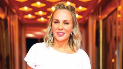 "إيه كمية التخريف ده"... شيرين رضا تحسم جدل ارتباطها بشاب عمره 28 عاما