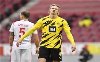 ريال مدريد يحسم صفقة هالاند