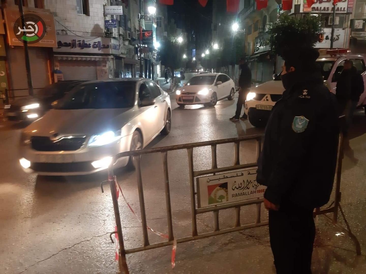 شاهد: بدء سريان الإغلاق الشامل في كافة محافظات الضفة الغربية