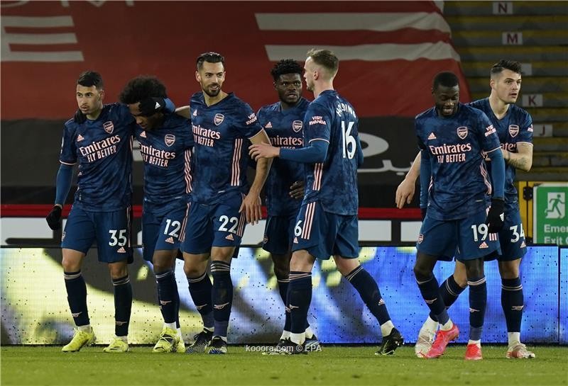 بالصور : ارسنال يفوز على شيفيلد ينايتد بثلاثية فب عقر داره