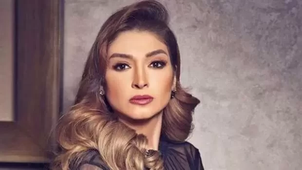 شاهدوا | الممثلة المصرية "روجينا" تتعرض لإصابة بالغة في وجهها