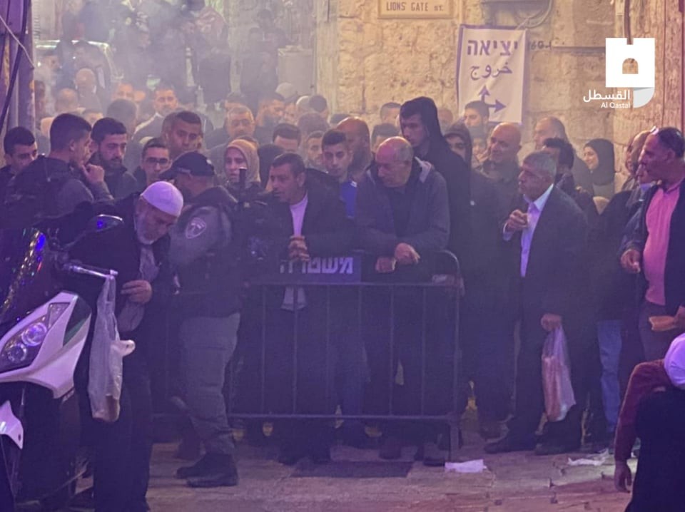 الاحتلال يُغلق باب حطة ويمنع المصلين من دخول المسجد الأقصى