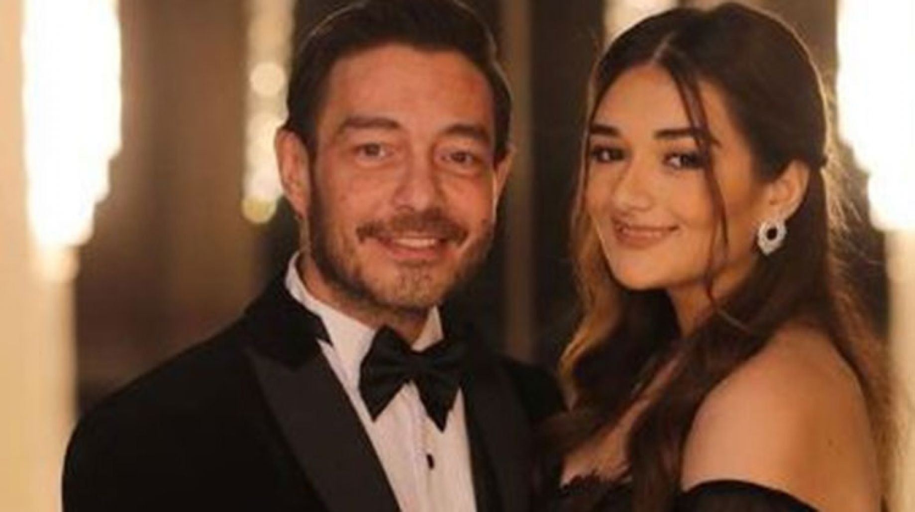 اللي عاوز يقول بيطبل لبنته يقول"..أحمد زاهر يشيد بأداء ابنته في "نسل الأغراب "