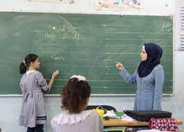 "الأونروا" بغزة توقف 250 عقد مياومة من العاملين في مجال التعليم