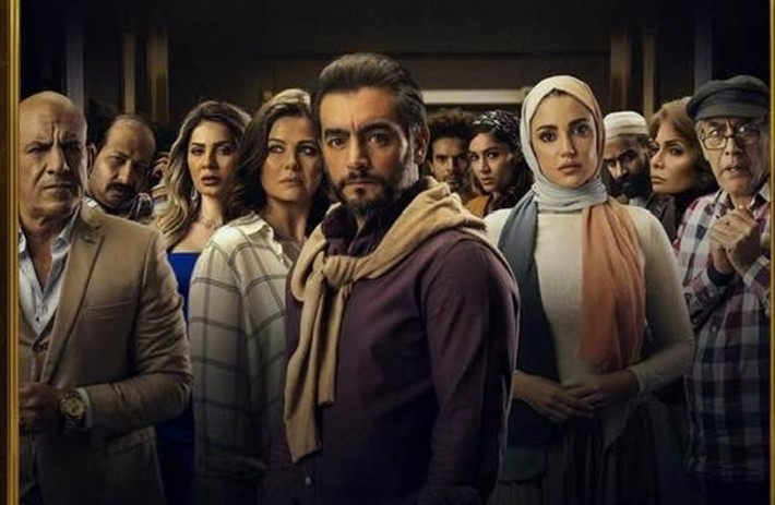 فيديو: محمد ثروت يدمر وسيلة الإنقاذ الوحيدة في "بين السما والأرض"