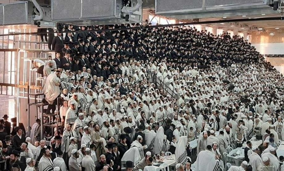 شاهد: 60 إصابة في انهيار مدرج بكنيس يهودي قرب القدس