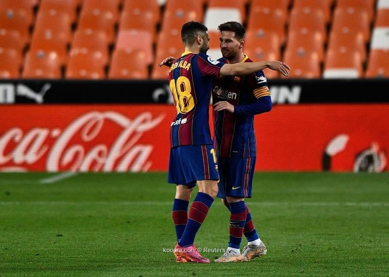 ميسي يتحدى سواريز في التشكيلة المتوقعة لبرشلونة وأتلتيكو