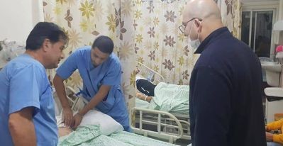 الهدمي يتفقد المصابين من اعتداءات الاحتلال في القدس