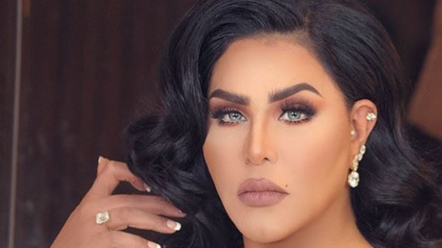 شاهدوا | ابن الفنانة الإماراتية "أحلام" يتعرض لحادث خطير وسيارته تحترق بالكامل
