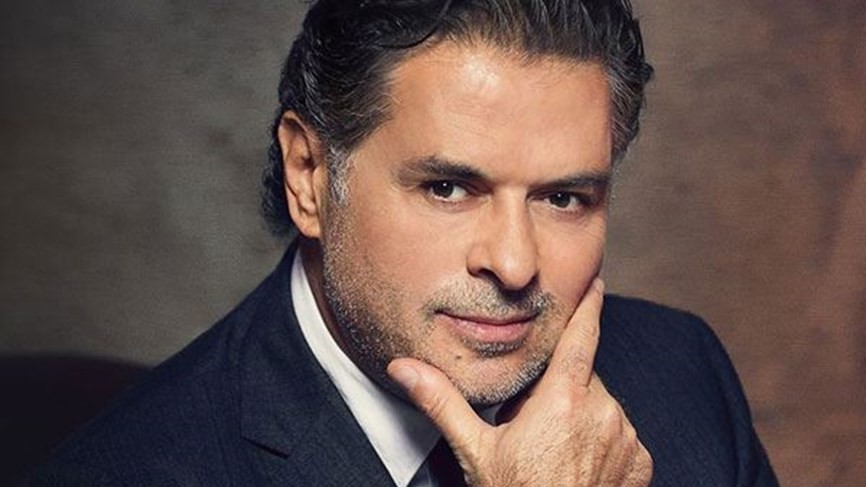 بالفيديو | الفنان اللبناني "راغب علامة" يتلقى أول هدية بمناسبة عيد ميلاده