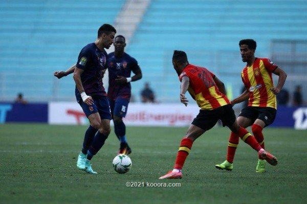 بالصور: الأهلي يقهر الترجي في عقر داره