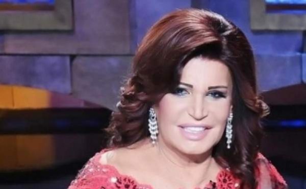 نجوى فؤاد تعتذر عن فيديوهات «تيك توك»: مش دة اللي عايزة أسيبه لجمهوري