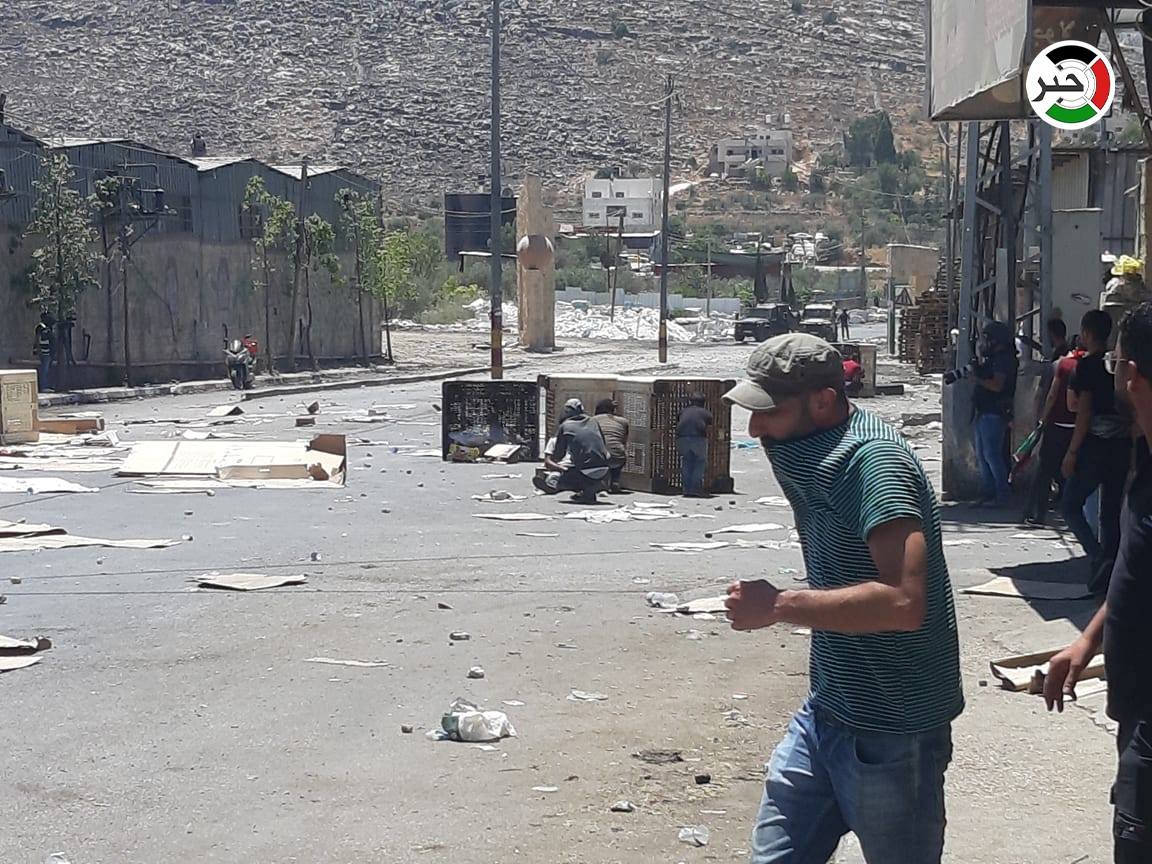 الصحة: استشهاد شاب وإصابة العشرات إثر العدوان الإسرائيلي على نابلس