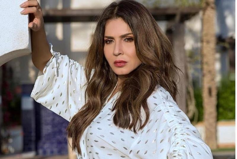 "لماذا مذهب أبو حنيفة ".. نجلاء بدر تثير الجدل بتساؤلات دينية عن الزواج والطلاق