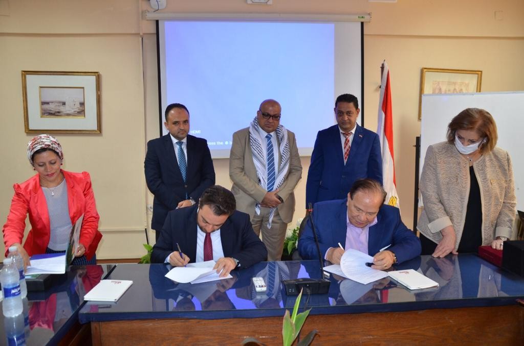 توقيع بروتوكول تعاون بين سفارة فلسطين وجامعة ميريت ومجموعة طيبة التعليمية
