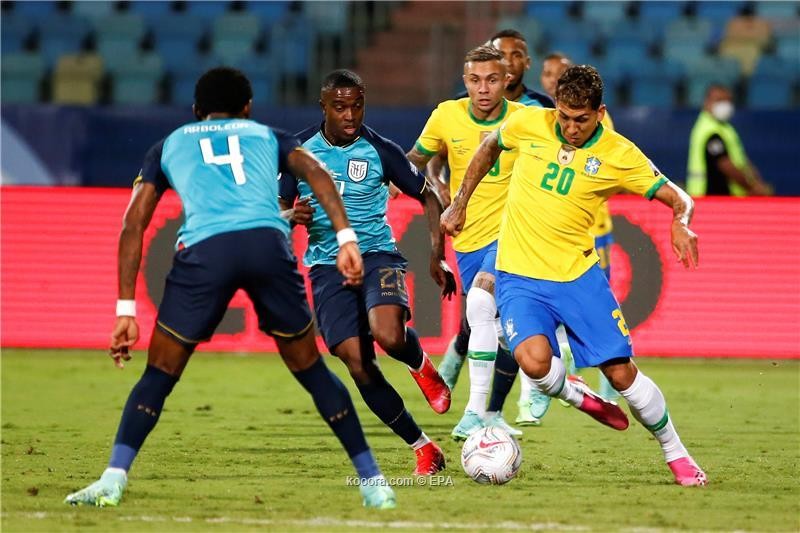 بالصور: الإكوادور تحرم البرازيل من العلامة الكاملة